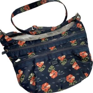 Lug Hippy in Aloha navy